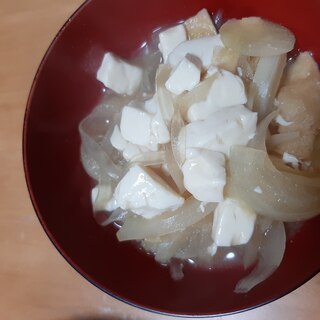 豆腐　油揚げ　玉ねぎ　はるさめ　味噌汁